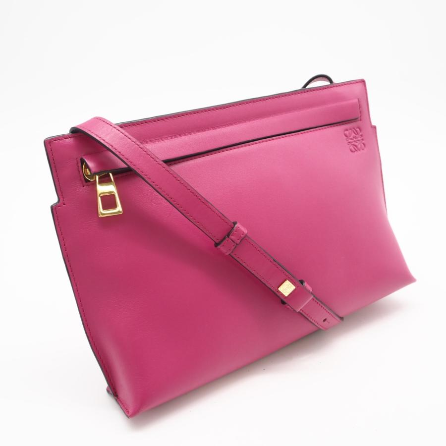 LOEWE（ロエベ） ☆3日以内返品可☆ 美品 アナグラム Tポーチ