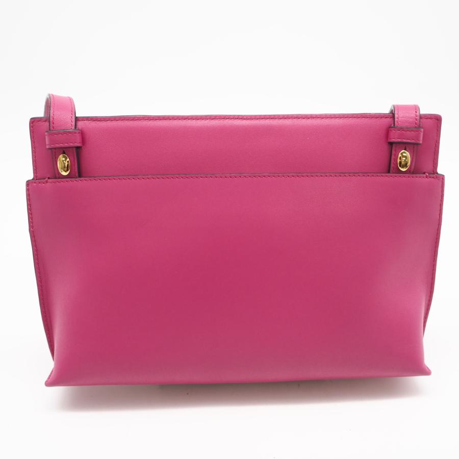 LOEWE（ロエベ） ☆3日以内返品可☆ 美品 アナグラム Tポーチ
