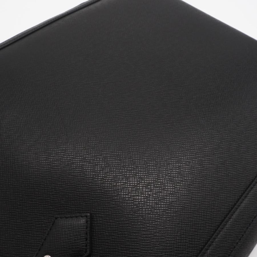 LOUIS VUITTON（ルイ・ヴィトン） ☆3日以内返品可☆ 美品 タイガ