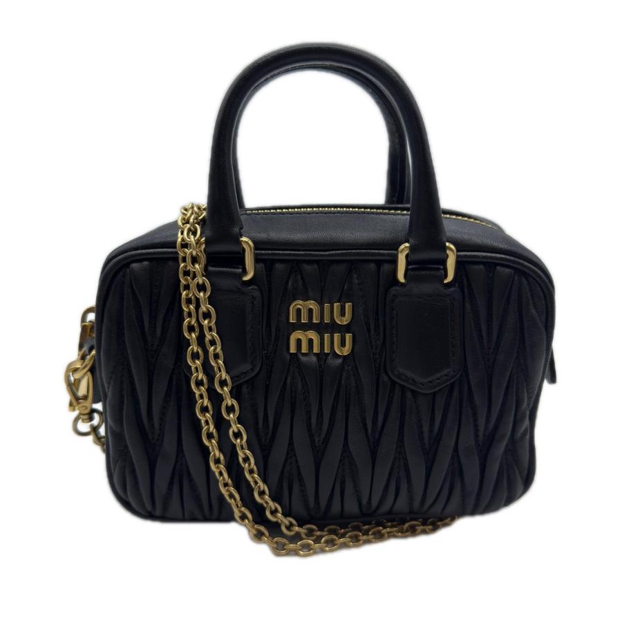 miu miu（ミュウミュウ） ☆3日以内返品可☆ 美品 アルカディ