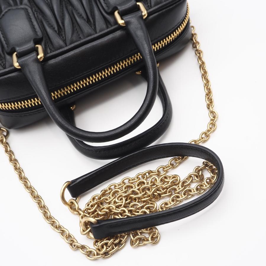 miu miu（ミュウミュウ） ☆3日以内返品可☆ 美品 アルカディ