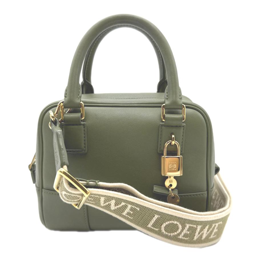 LOEWE（ロエベ） ☆3日以内返品可☆ 美品 アナグラム ナパカーフ