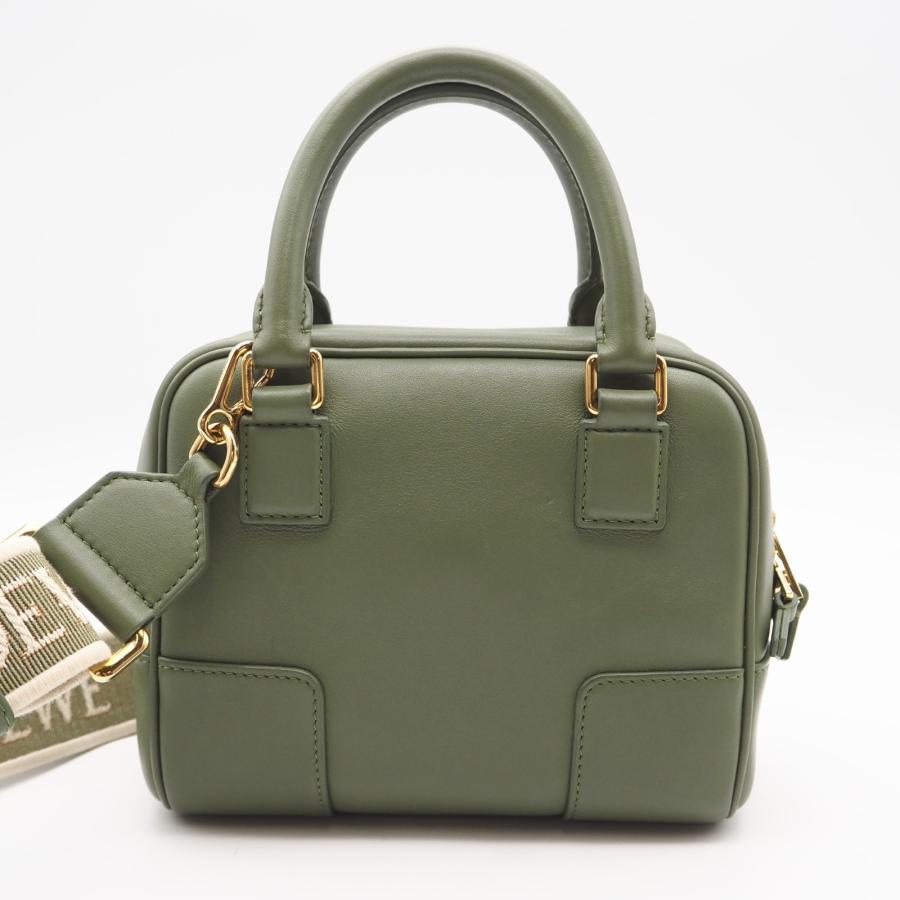 LOEWE（ロエベ） ☆3日以内返品可☆ 美品 アナグラム ナパカーフ 