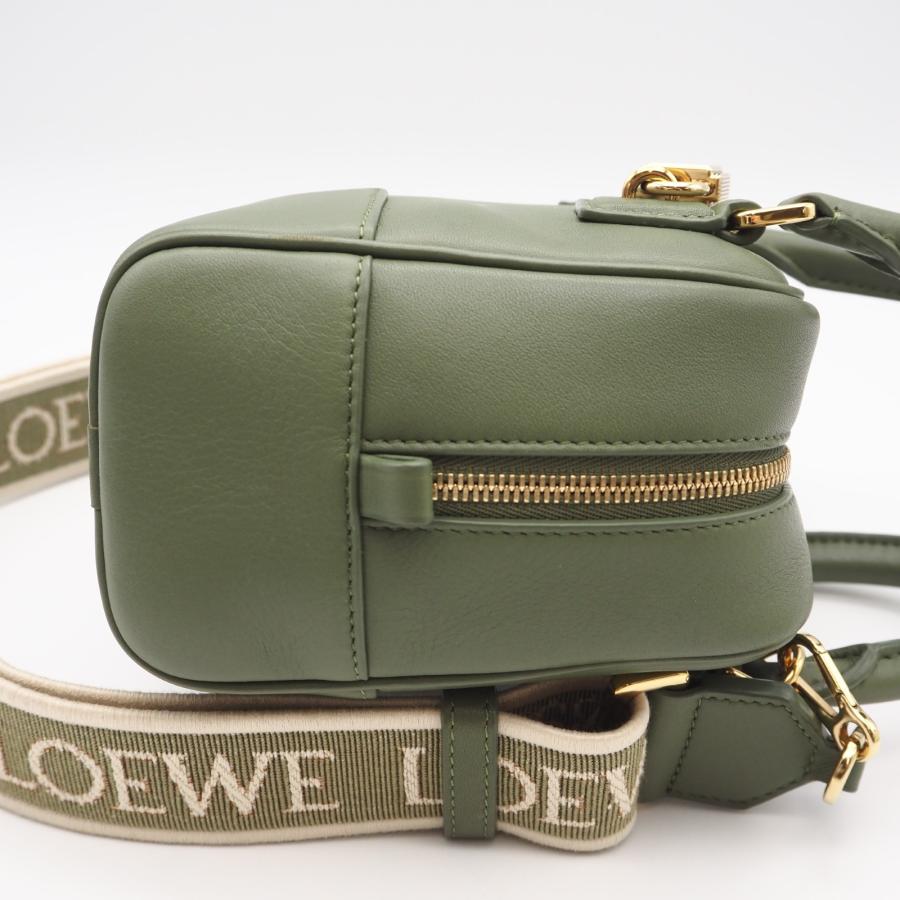 LOEWE（ロエベ） ☆3日以内返品可☆ 美品 アナグラム ナパカーフ 
