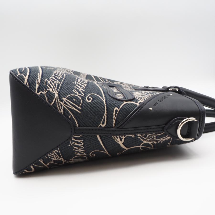 ☆3日以内返品可☆ 美品 Berluti ベルルッティ キャンバス