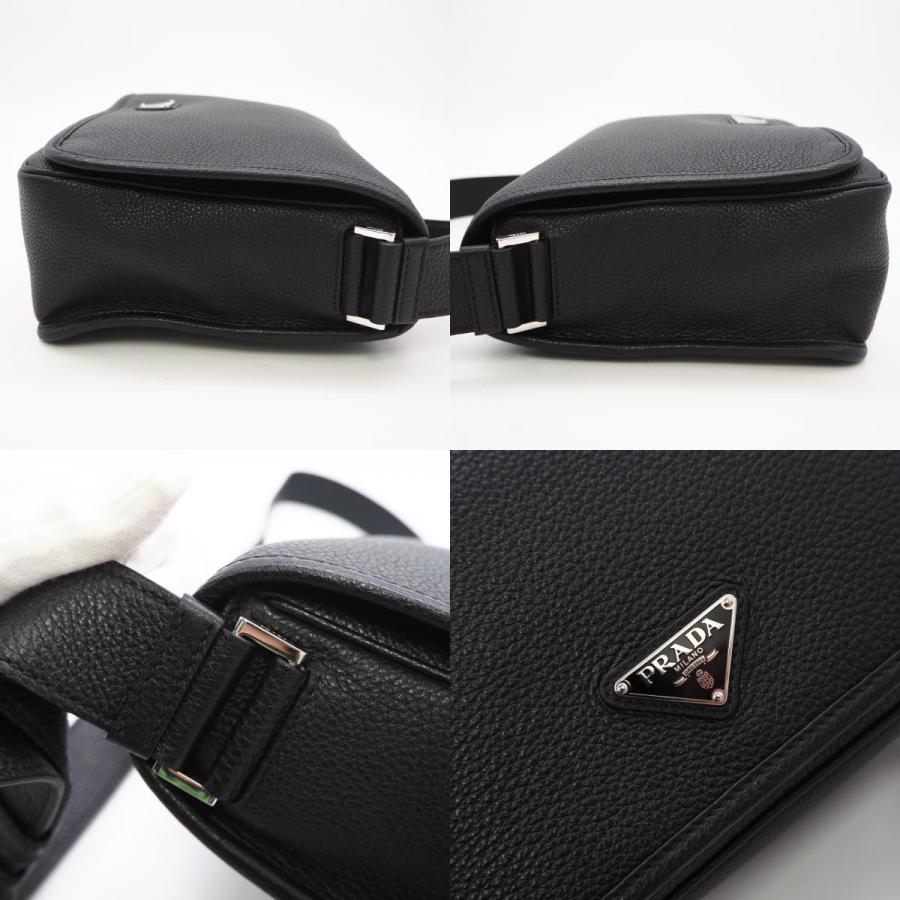 PRADA（プラダ） ☆3日以内返品可☆ 美品 レザー トライアングルロゴ