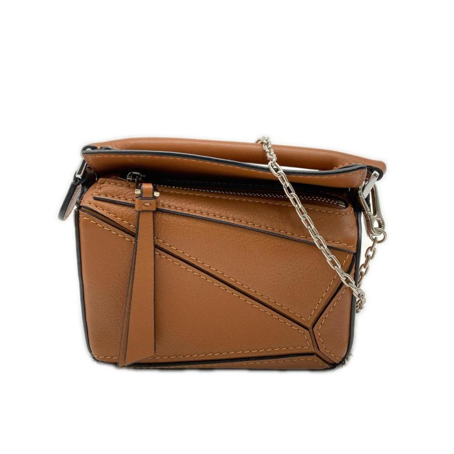★3日以内返品可★ 極美品 LOEWE ロエベ カーフスキン PUZZLE EDGE MINI タン A510P88X26の画像