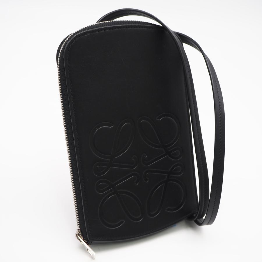 LOEWE（ロエベ） ☆3日以内返品可☆ 美品 アナグラム マルチファンク