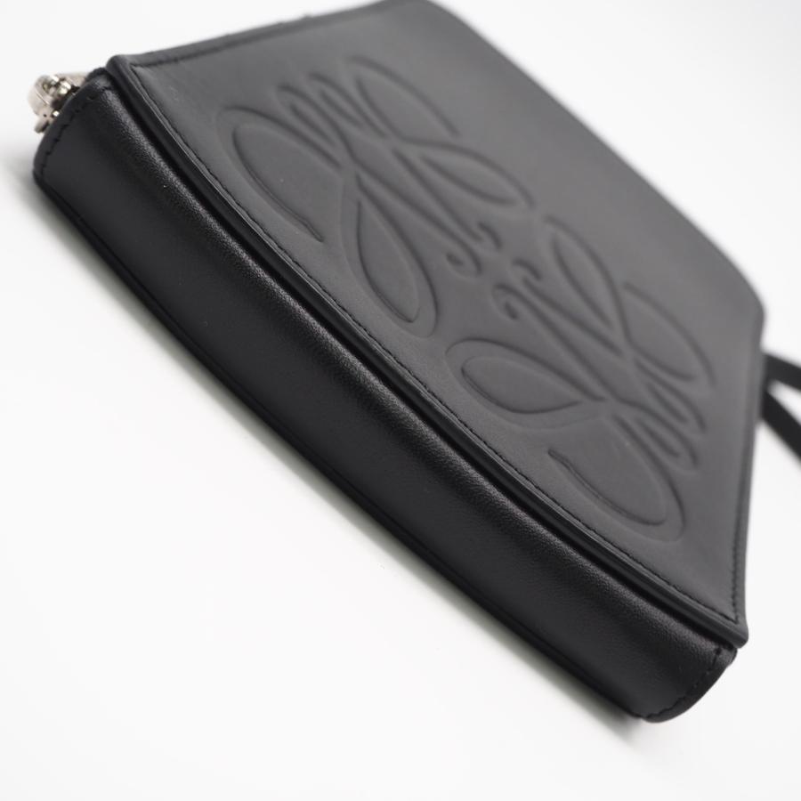 LOEWE（ロエベ） ☆3日以内返品可☆ 美品 アナグラム マルチファンク