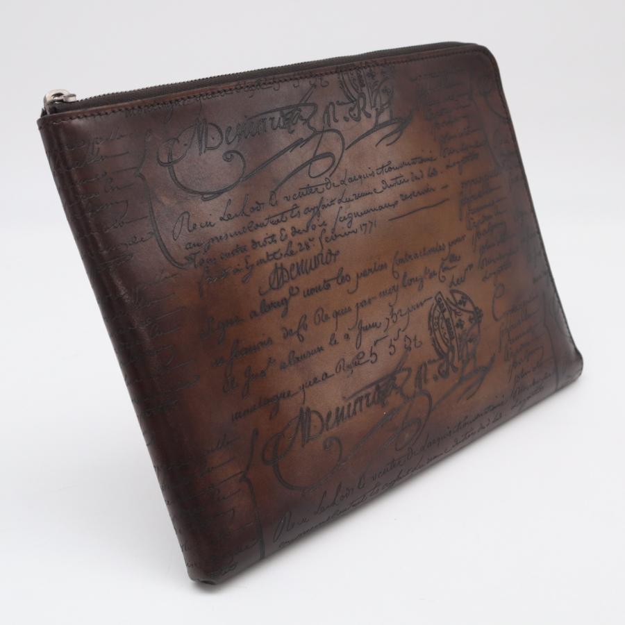 ★3日以内返品可★ 美品 Berluti ベルルッティ ヴェネチアレザー カリグラフィ ニノGM CACAO INTENSO - クラッチバッグ ブラウン カーフレザー メンズ ☆3日以内返品可☆ 美品 Berluti ベルルッティ ヴェネチアレザー