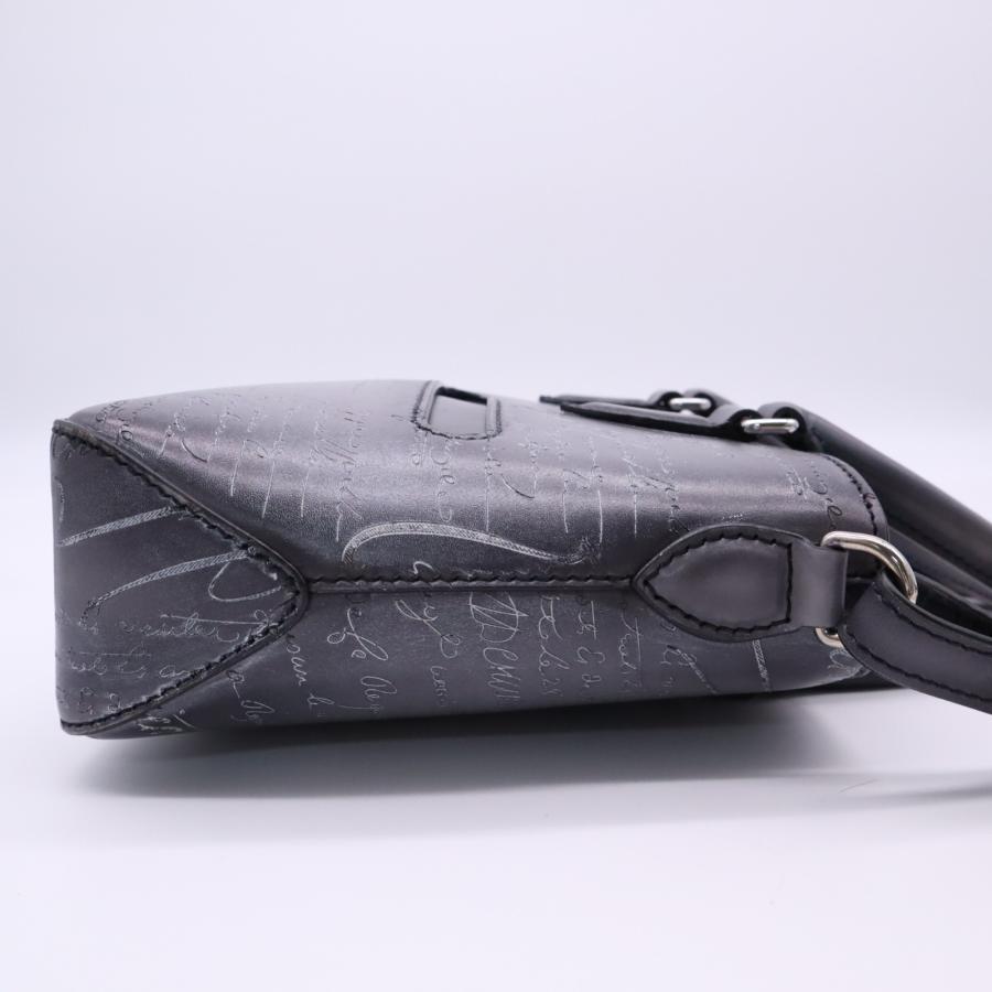 ★3日以内返品可★ 極美品 Berluti ベルルッティ ヴェネチア カーフレザー トゥジュール ガリバー メッセンジャー |  | 06