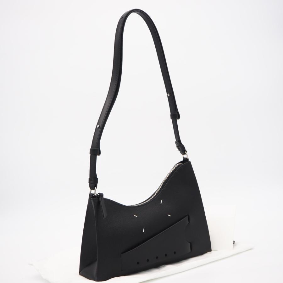 ★3日以内返品可★ 未使用 MAISON MARGIELA メゾンマルジェラ カーフレザー Snatched ショルダーバッグ | 