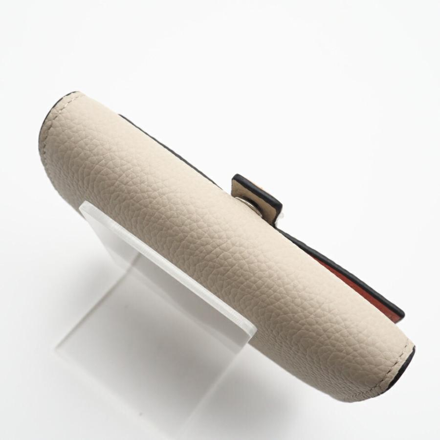 ★3日以内返品可★ 美品 LOEWE ロエベ ソフトカーフレザー スモール バーティカル ウォレット ライトオーツ ハニー | LOEWE | 04