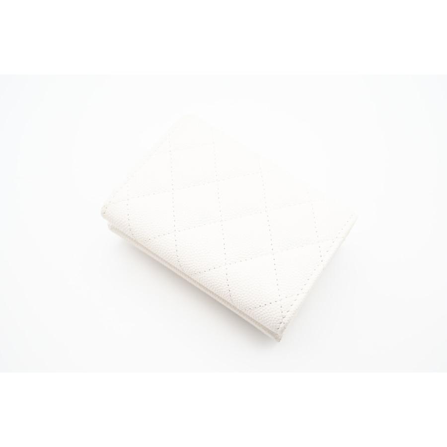 ★3日以内返品可★ 極美品 CHANEL シャネル キャビアスキン マトラッセ 23C トランプ スモールフラップウォレット | CHANEL | 03