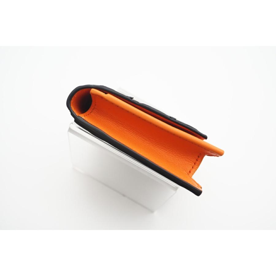 ★3日以内返品可★ 極美品 BOTTEGAVENETA ボッテガヴェネタ イントレチャート中 二つ折りカードケース 605720 |  | 06