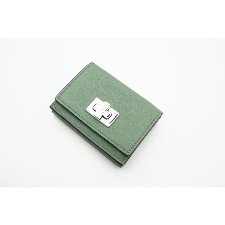 FENDI（フェンディ） ☆3日以内返品可☆ 極美品 ピーカブー ウォレット