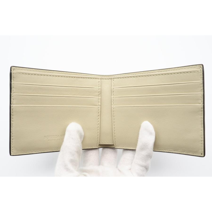 ★3日以内返品可★ 極美品 BOTTEGAVENETA ボッテガヴェネタ イントレチャート大 レザー カセット バイカラー |  | 08