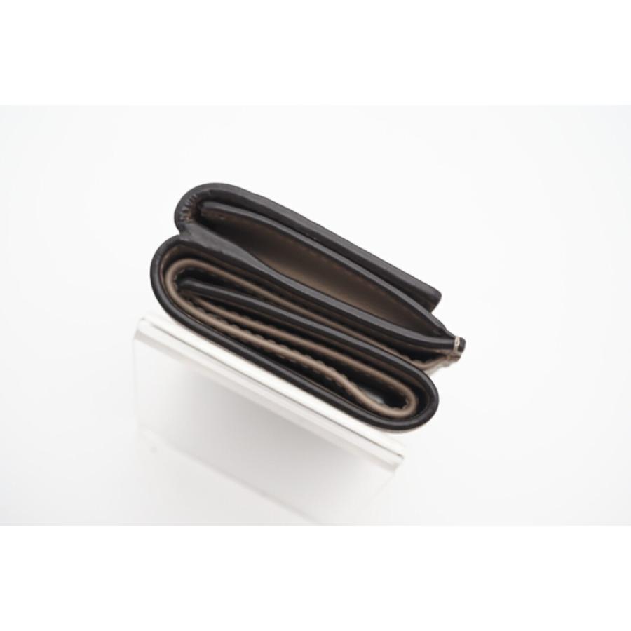 ★3日以内返品可★ 美品 FENDI フェンディ ピーカブー カーフレザー 三つ折り財布 8M0426 三つ折り財布 グレージュ | FENDI | 06