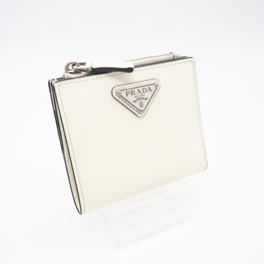 ★3日以内返品可★ 美品 PRADA プラダ サフィアーノ トライアングル 財布 2ML049 二つ折り財布 ホワイト | PRADA
