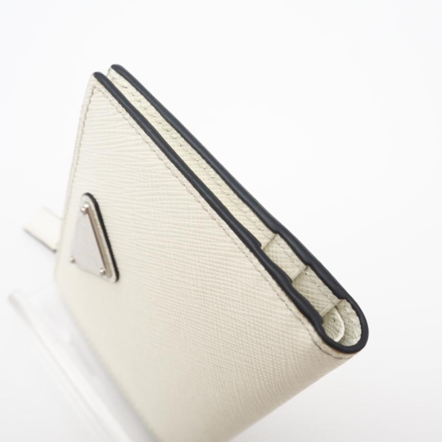 ★3日以内返品可★ 美品 PRADA プラダ サフィアーノ トライアングル 財布 2ML049 二つ折り財布 ホワイト | PRADA | 06
