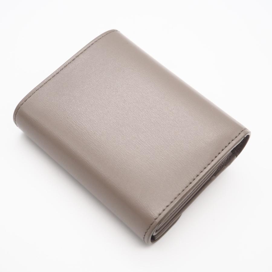 ★3日以内返品可★ 美品 CELINE セリーヌ シャイニーカーフスキン スモール フラップウォレット トリオンフ ぺプル | CELINE | 02