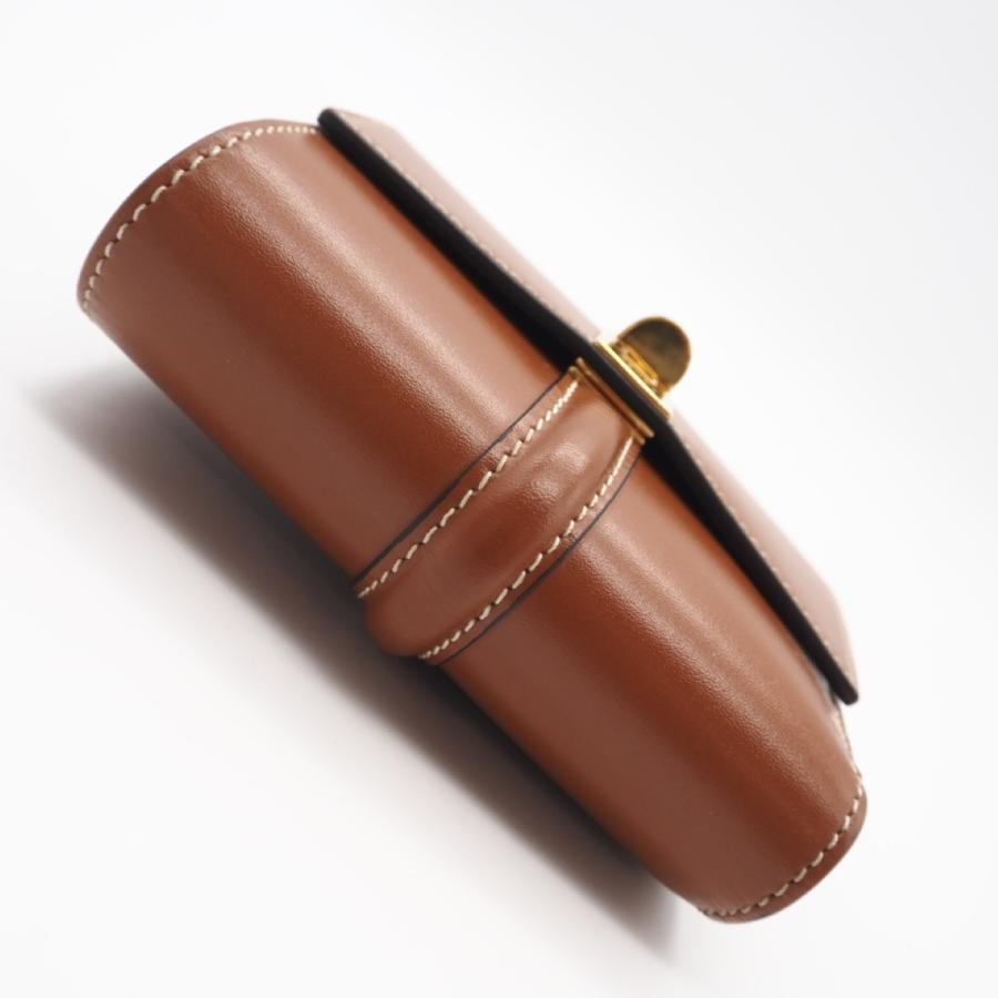 CELINE（セリーヌ） ☆3日以内返品可☆ 美品 16 セーズ スモール トリ