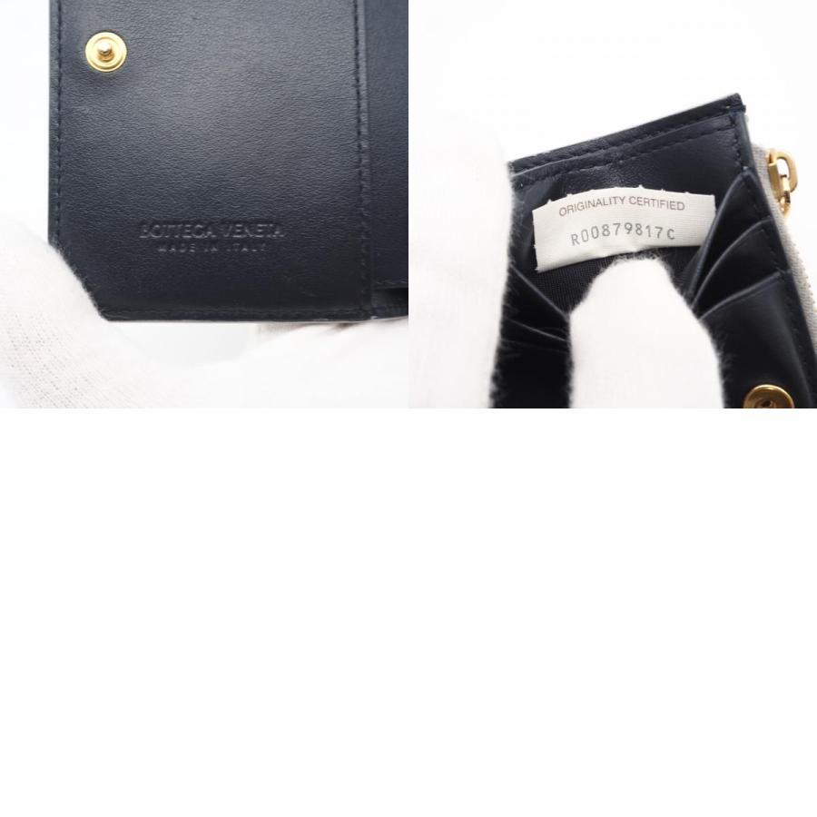 ★3日以内返品可★ 美品 BOTTEGAVENETA ボッテガヴェネタ イントレチャート中 レザー 二つ折り財布 749940 |  | 09