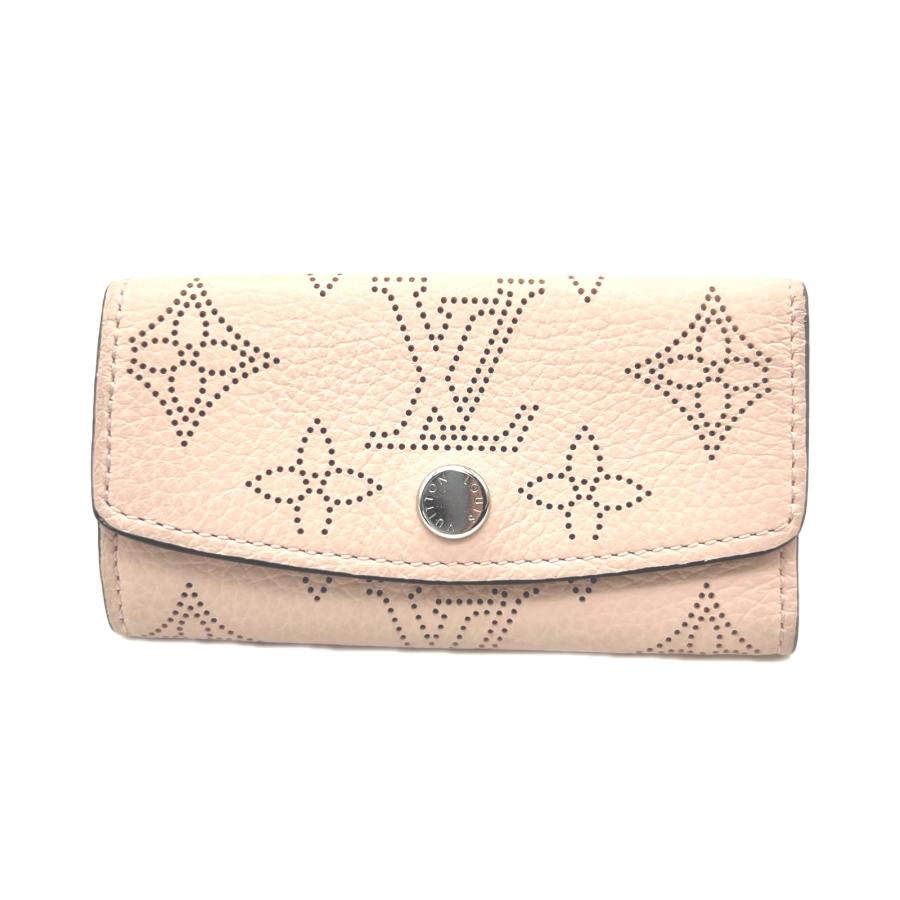 美品✨ルイヴィトンキーケース ミュルティクレ4連　モノグラム マヒナ メタリック LOUIS VUITTON（ルイ・ヴィトン） ☆3日以内返品可☆ マヒナ