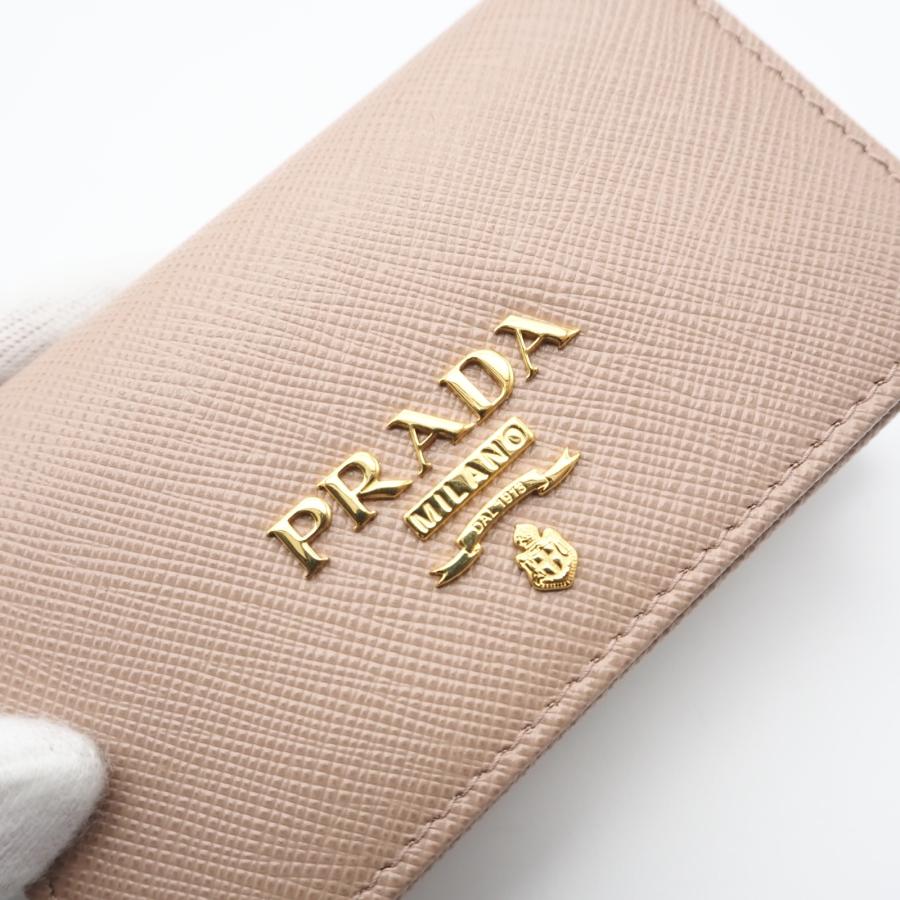 PRADA（プラダ） ☆3日以内返品可☆ 極美品 サフィアーノ レザー