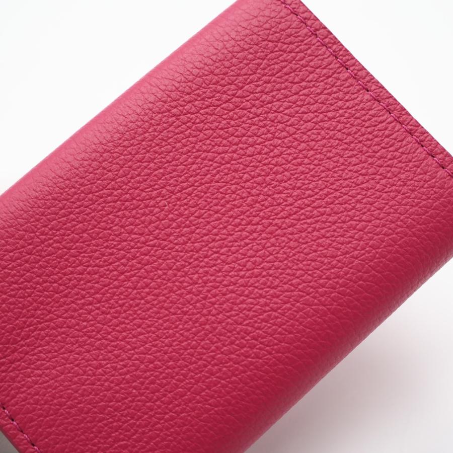 LOUIS VUITTON（ルイ・ヴィトン） ☆3日以内返品可☆ 極美品 トリヨン