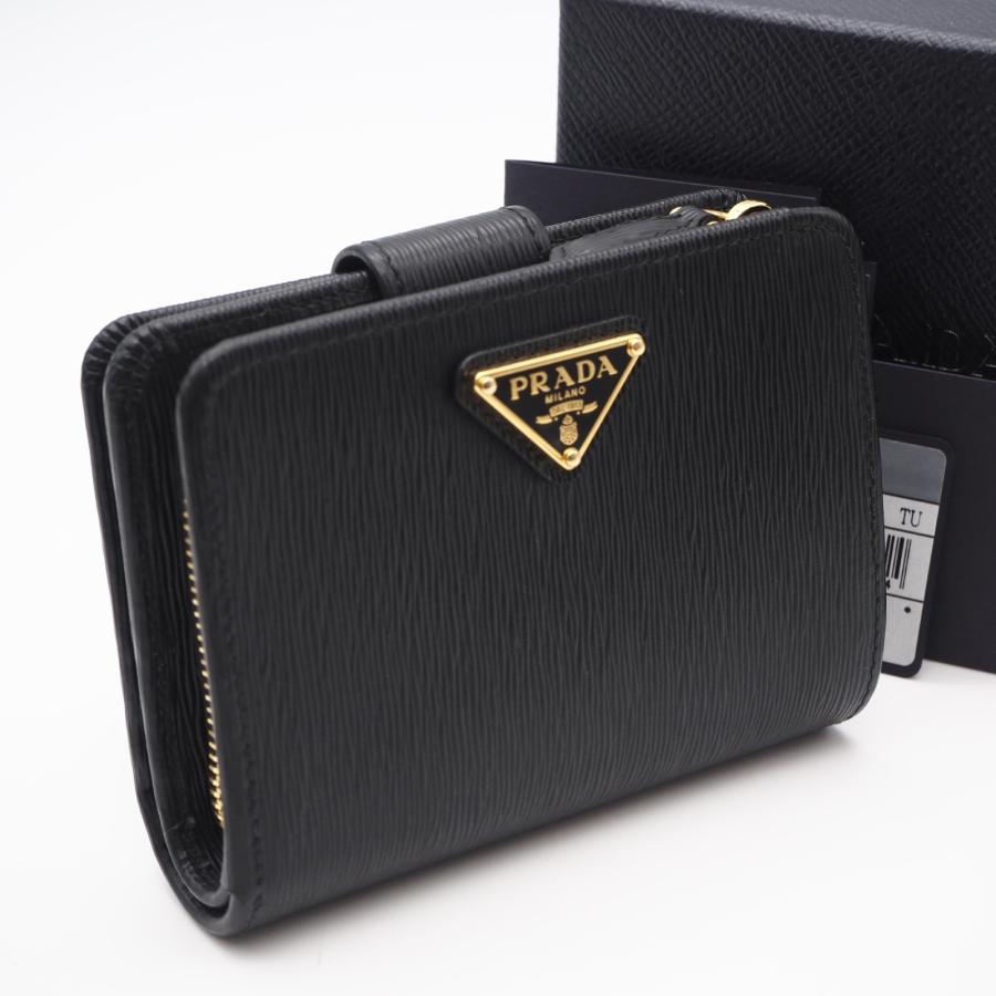 PRADA（プラダ） ☆3日以内返品可☆ 美品 ヴィッテロムーブ コンパクト