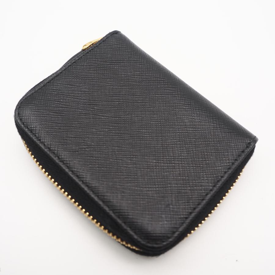 PRADA（プラダ） ☆3日以内返品可☆ 美品 サフィアーノ トライアングル