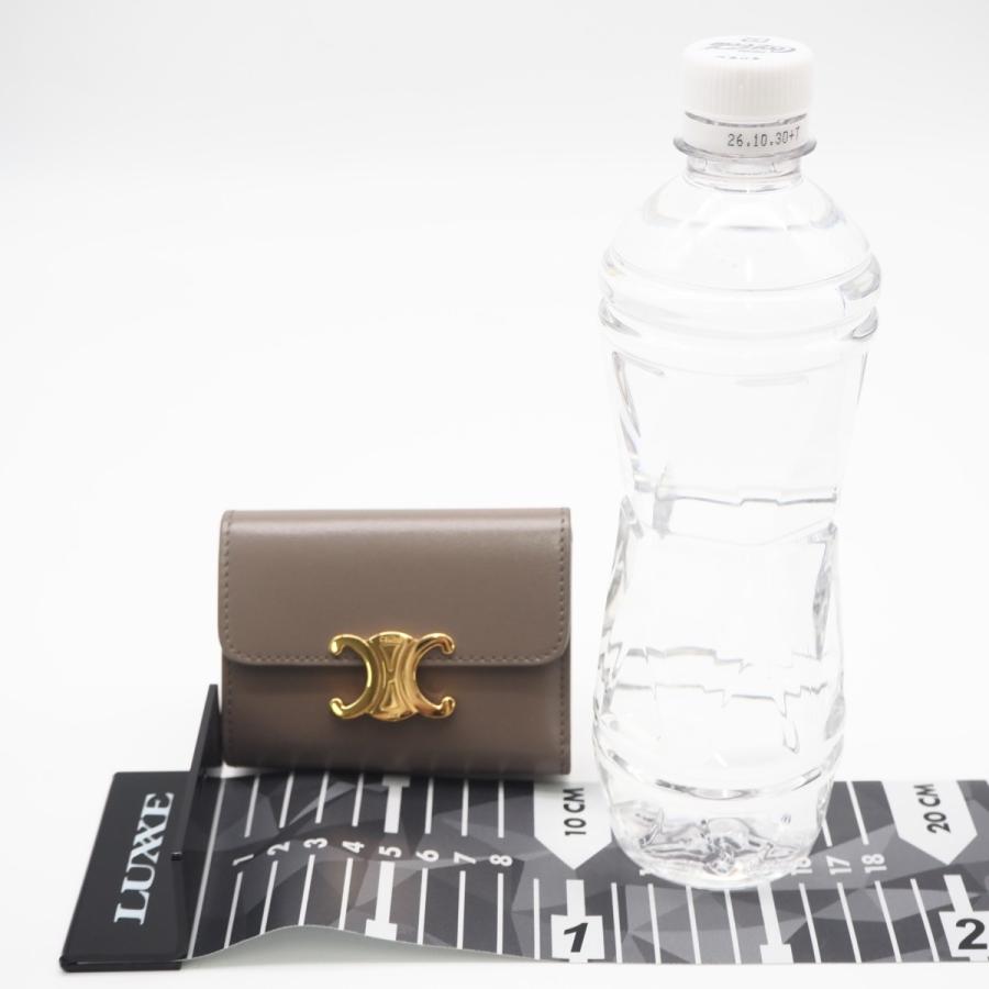 未使用品 CELINE 入れ付き コンパクトウォレット トリオンフ CELINE（セリーヌ） ☆3日以内返品可☆ 美品 トリオンフ コイン入れ