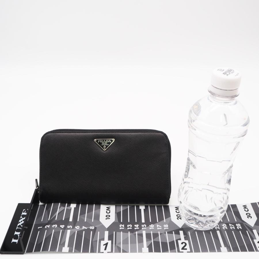 PRADA（プラダ） ☆3日以内返品可☆ 美品 サフィアーノ トライアングル