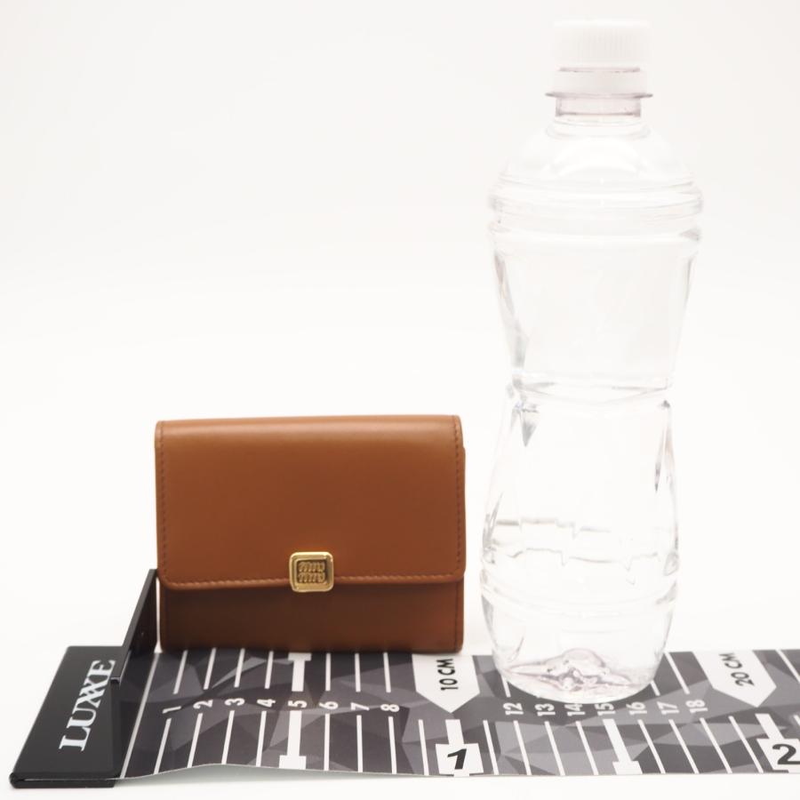★3日以内返品可★ 極美品 MIUMIU ミュウミュウ ラムスキン 三つ折り財布 コニャック 5MC104 カードケース | miu miu | 03