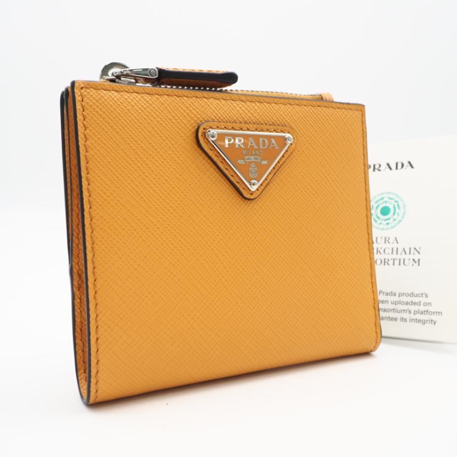 ★3日以内返品可★ 未使用 PRADA プラダ サフィアーノ トライアングル 財布 アンバー 2ML049 二つ折り財布 | PRADA