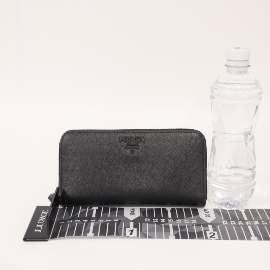 PRADA（プラダ） ☆3日以内返品可☆ 極美品 サフィアーノ ロゴ ジップ