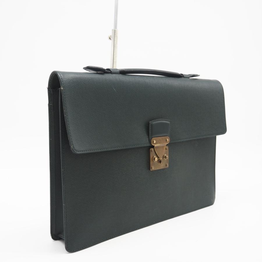 LOUIS VUITTON（ルイ・ヴィトン） ☆3日以内返品可☆ タイガ 