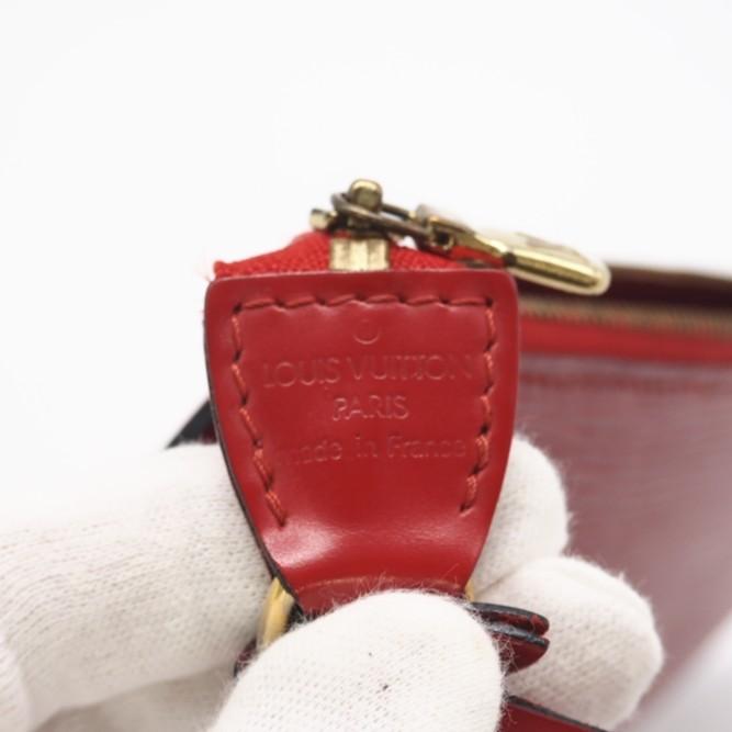 LOUIS VUITTON ☆3日以内返品可☆ ルイ ヴィトン M52947 モノグラム  