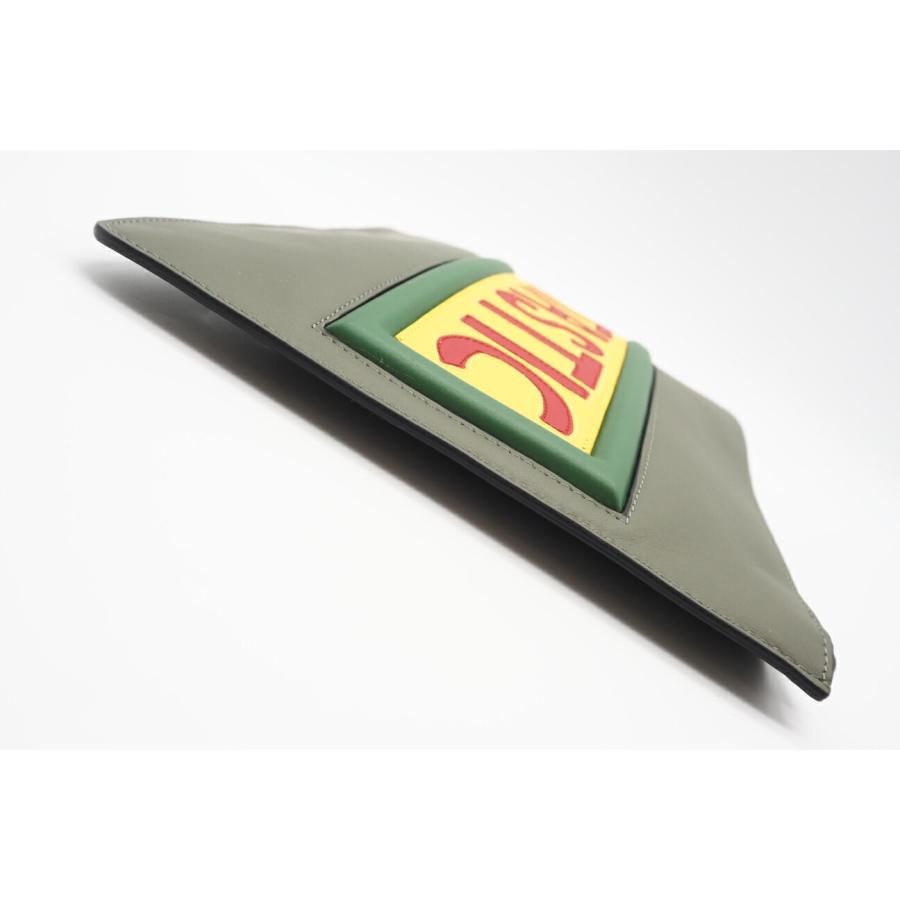 ☆安心の3大保証☆ Aランク ≪FENDI フェンディ/クラッチバッグ