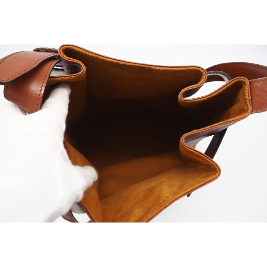 極美品 ルイヴィトン サックトリアングル エピ ハンドバッグ ケニア