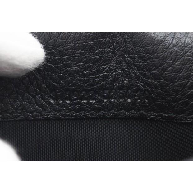 GUCCI（グッチ） ☆3日以内返品可☆ 815922 GGエンブレム レザー