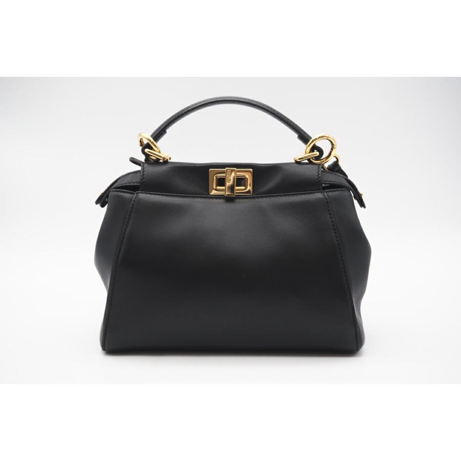 ☆安心の3大保証☆ ABランク ≪FENDI フェンディ/2WAYバッグ≫ 8BN244 レザー ピーカーブー ミニ ショルダー ブラック 黒 美品 送料無料 ☆安心の3大保証☆ ABランク ≪FENDI フェンディ/2WAYバッグ≫ 8BN244