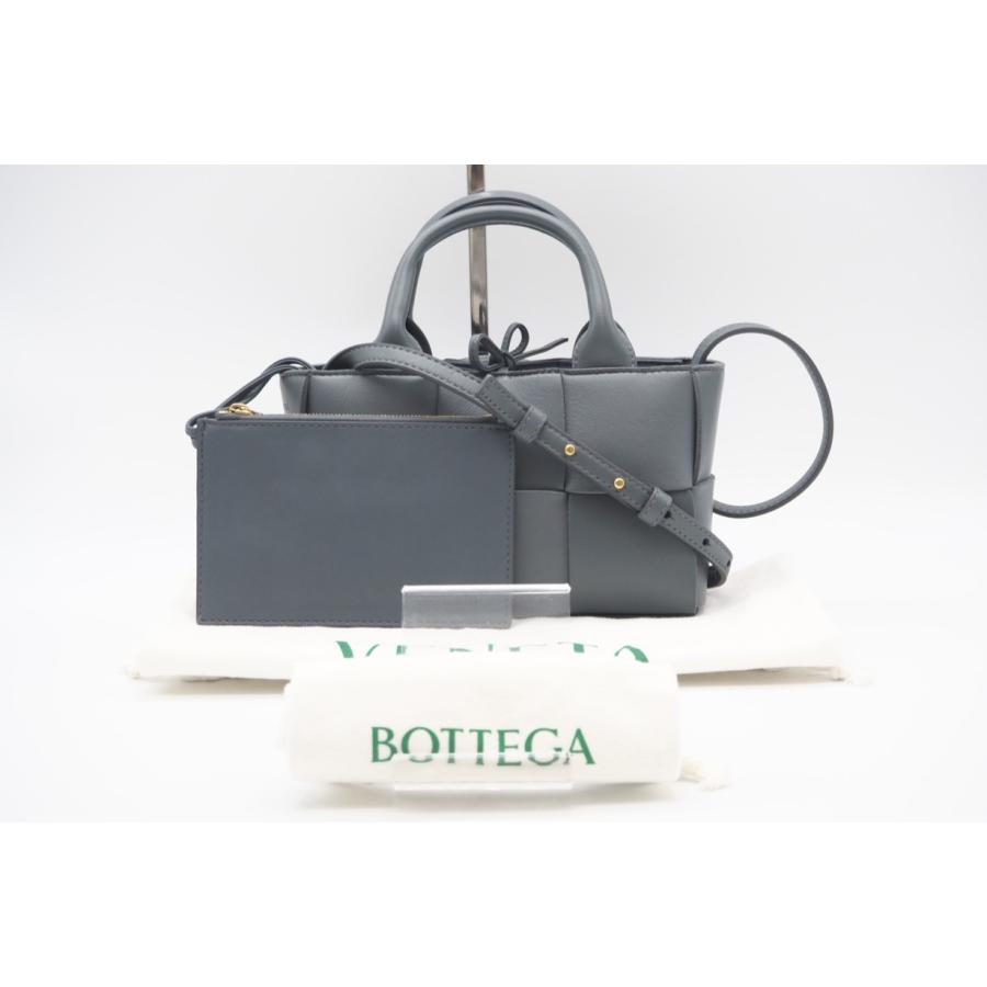 BOTTEGA VENETA グレー レザートートバッグ アルコトート BOTTEGA VENETA グレー レザートートバッグ アルコトート BOTTEGA