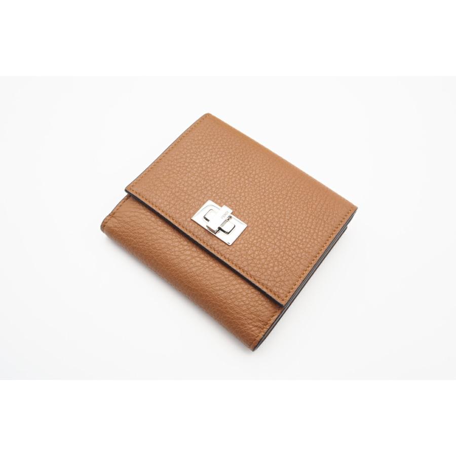☆安心の3大保証☆ ABランク ≪FENDI フェンディ/三つ折り財布 