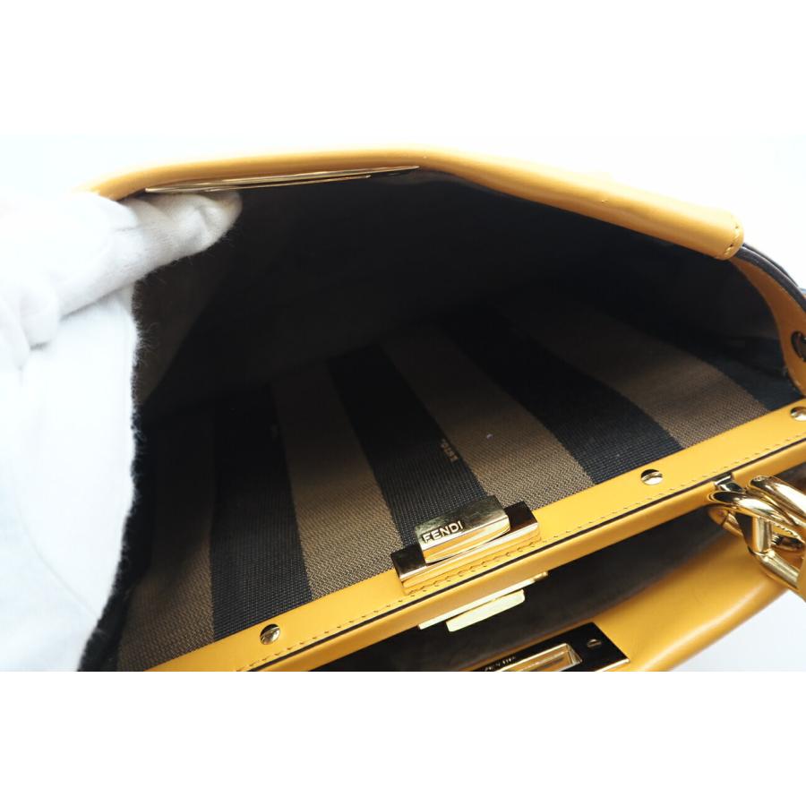 ☆安心の3大保証☆ ABランク ≪FENDI フェンディ/2WAYバッグ≫ 8BN226 ピーカブー レギュラー レザー ハンドバッグ イエロー 美品 送料無料 ☆安心の3大保証☆ ABランク ≪FENDI フェンディ/2WAYバッグ≫ 8BN226