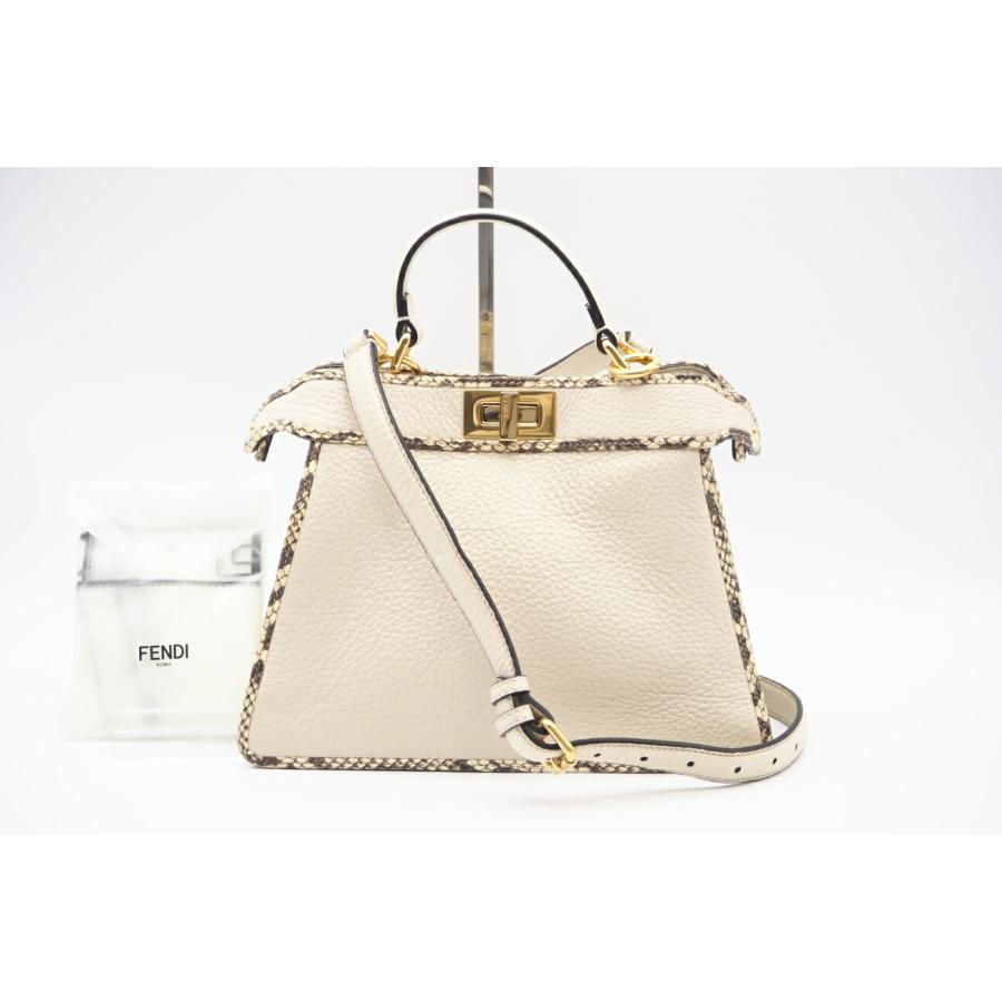 ☆安心の3大保証☆ ABランク ≪FENDI フェンディ/2WAYバッグ≫ 8024692 ピーカブー アイシーユー スモール アイボリー ブラウン 美品 送料無料 ☆安心の3大保証☆ ABランク ≪FENDI フェンディ/2WAYバッグ≫ 8024692