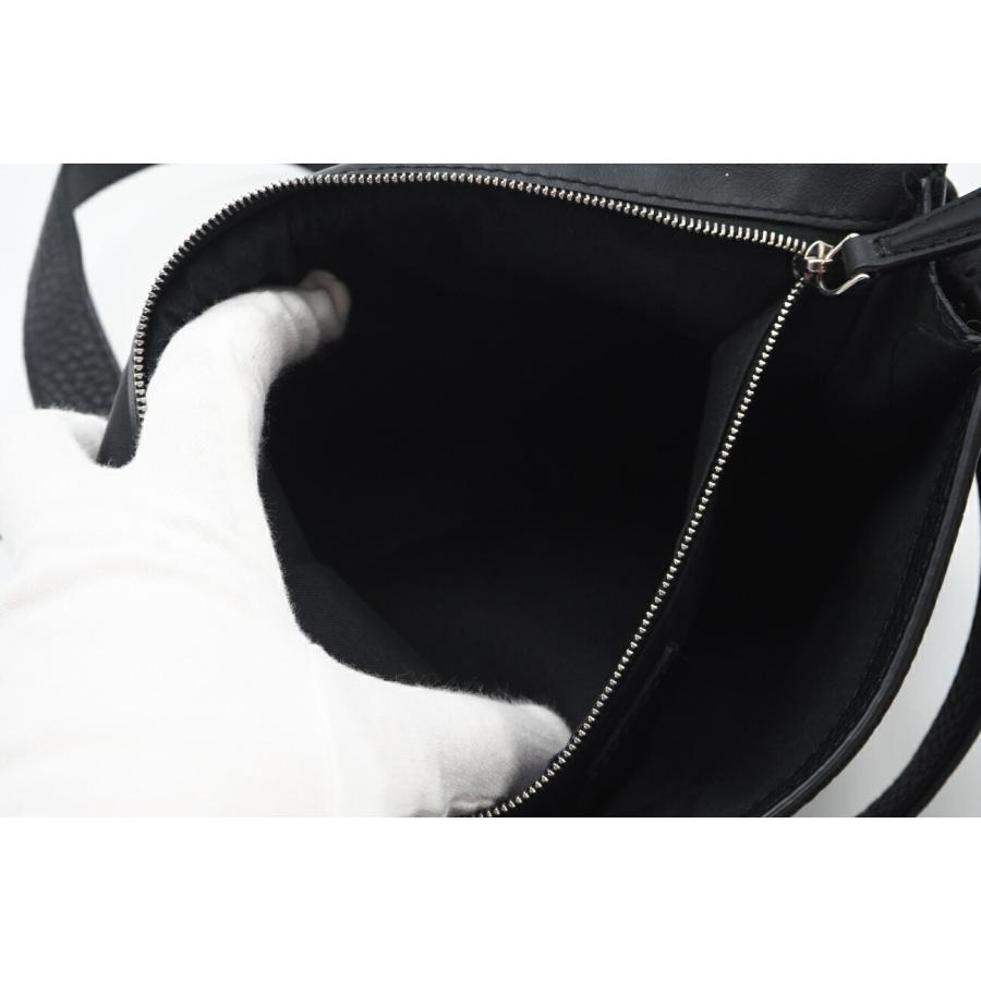 ☆安心の3大保証☆ ABランク ≪FENDI フェンディ/ショルダーバッグ