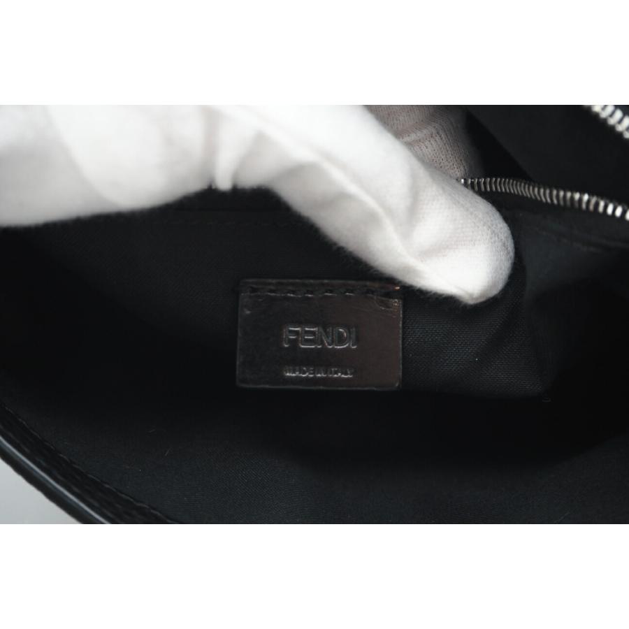 ☆安心の3大保証☆ ABランク ≪FENDI フェンディ/ショルダーバッグ