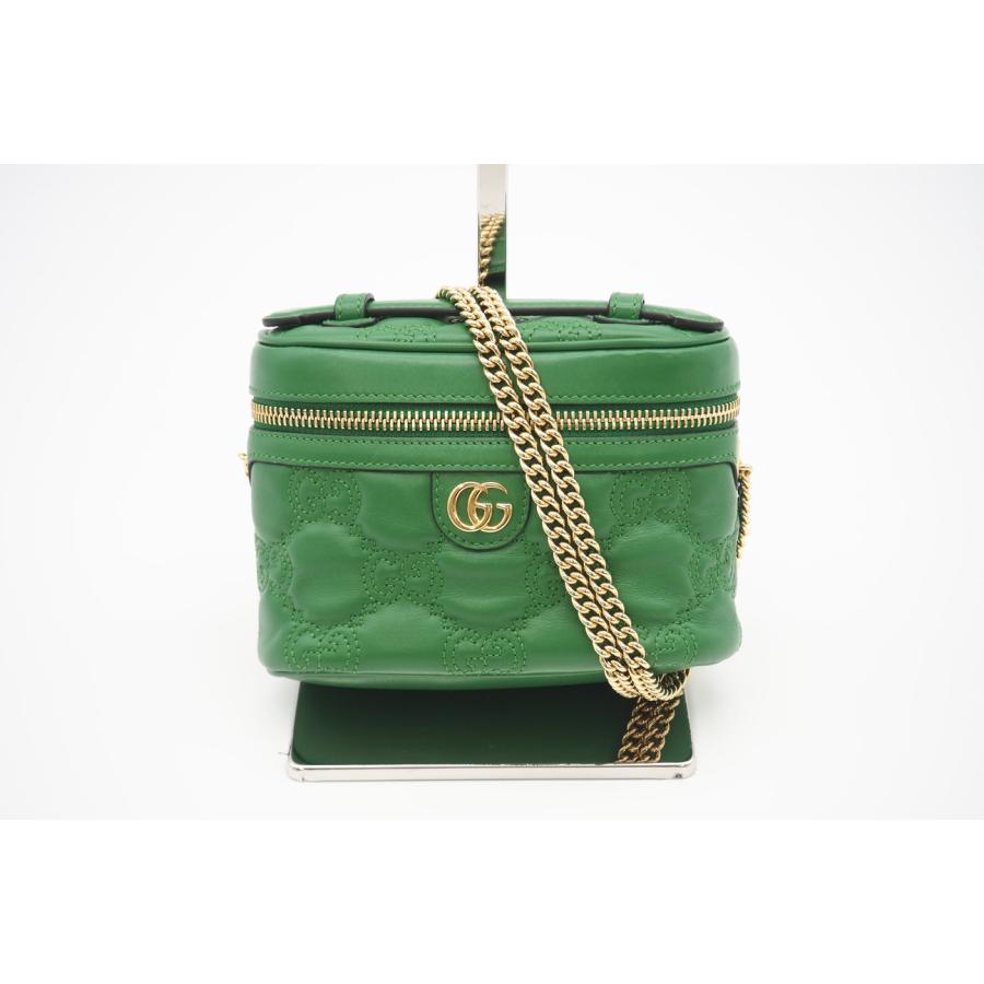 ☆安心の3大保証☆ Aランク ≪GUCCI グッチ/ショルダーバッグ≫ 723770 GGマトラッセ ミニ トップハンドルバッグ グリーン 極美品 送料無料 ☆安心の3大保証☆ Aランク ≪GUCCI グッチ/ショルダーバッグ≫ 723770